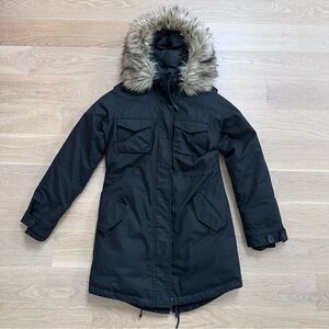 ARITZIA - COMMUNITY - PARADIGM PARKA - BLACK - SIZE SMALL - GREAT CONDITION